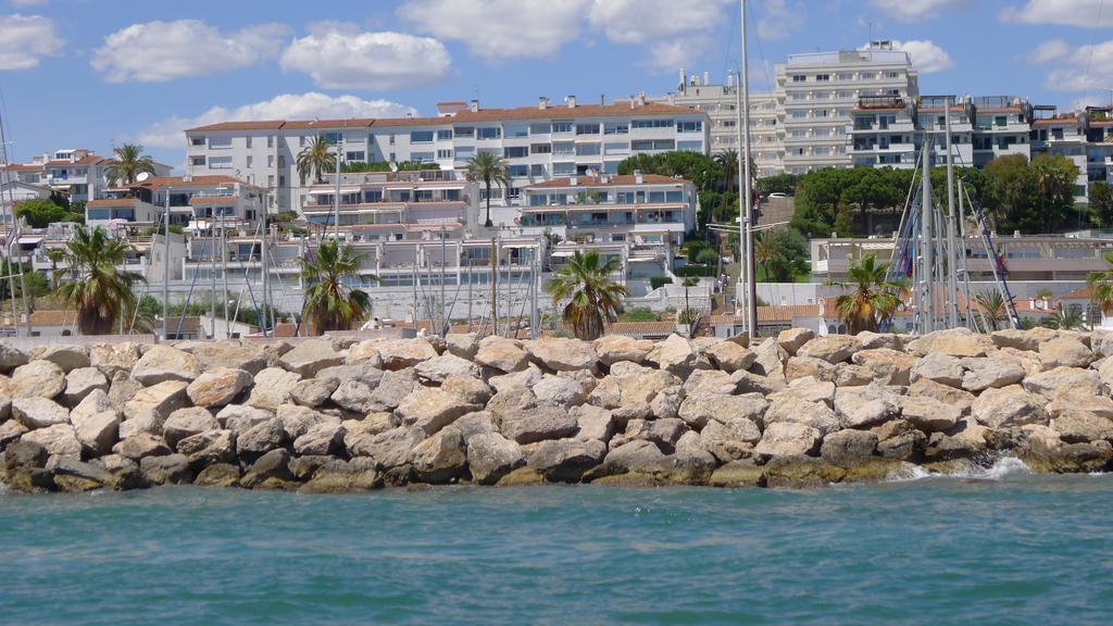 Mini Apartamento Port Aiguadolc Sitges Luaran gambar