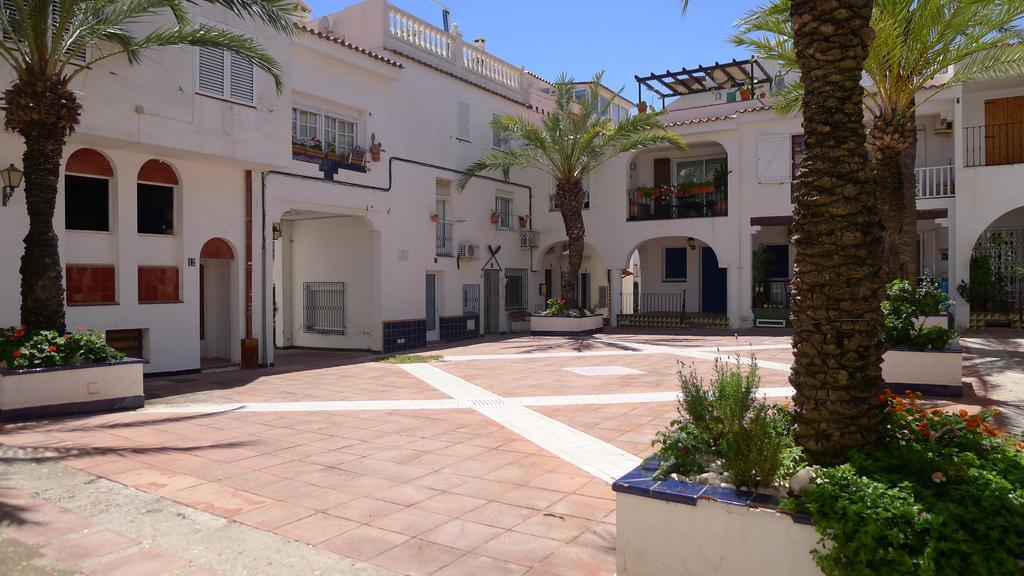 Mini Apartamento Port Aiguadolc Sitges Luaran gambar